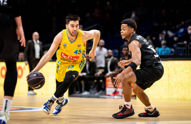 国足球发展 国足球发展